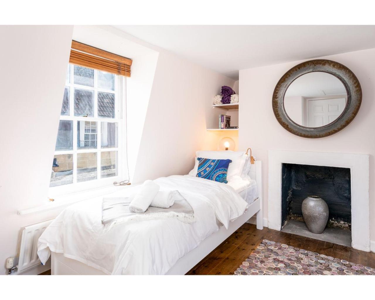 Murphys House - 3 Bed Luxury Central Townhouse Бат Номер фото